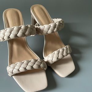 Dunes heel sandals from Amazon. Size 9. Never worn.